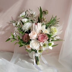 Native Queen Protea Bouquet 38cmW Native Queen Protea Bouquet 38cmW