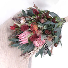 Native Protea Thistle Bouquet 70cmH x 40cmW Native Protea Thistle Bouquet 70cmH x 40cmW