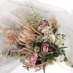 Native King Protea Bouquet Arrangement Native King Protea Bouquet Arrangement