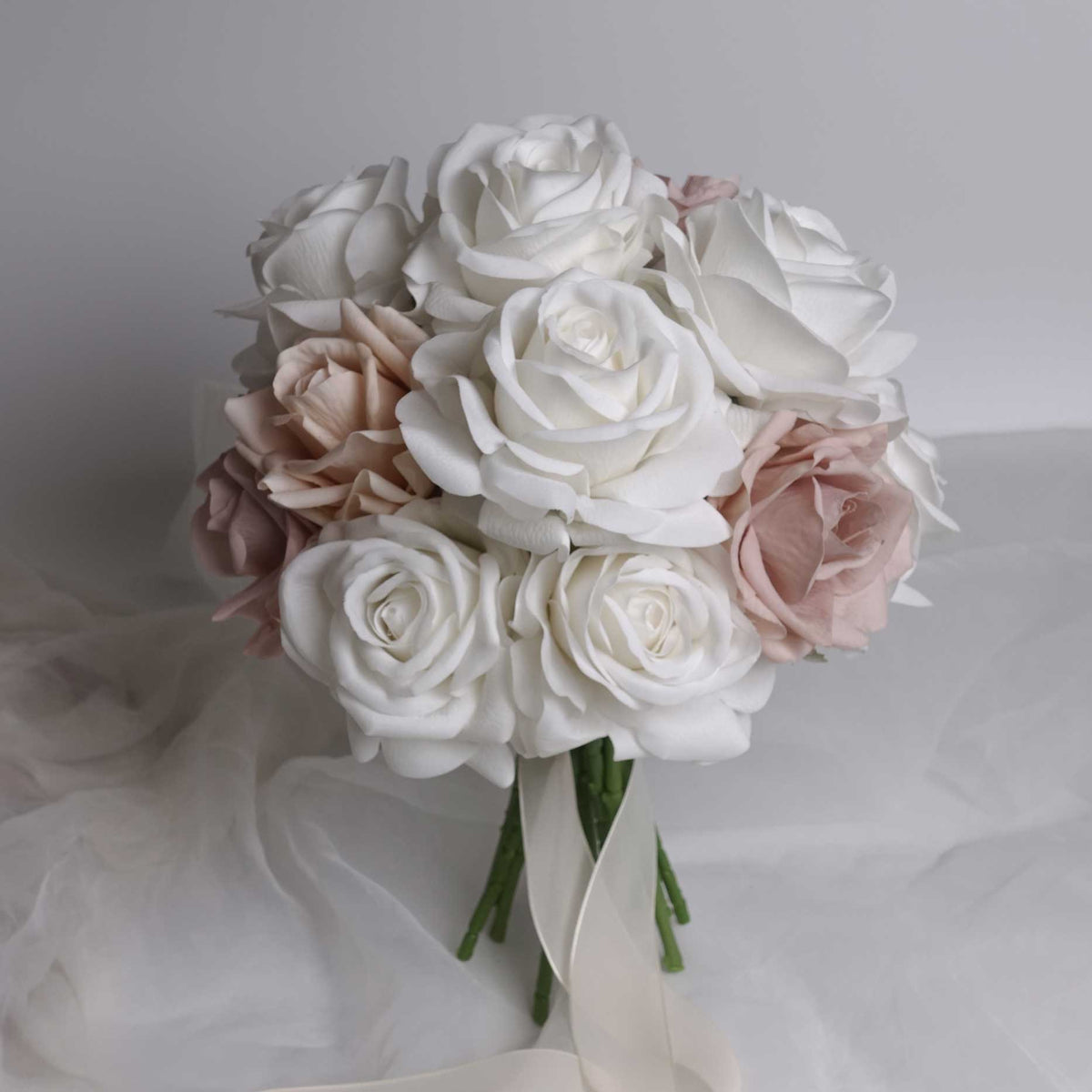 360-degree Design Real-touch Rose Wedding Bouquet