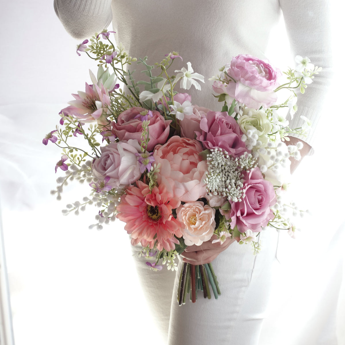 Artificial Pink peach rose bouquet
