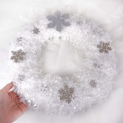 Snow White Wreath 35cmD