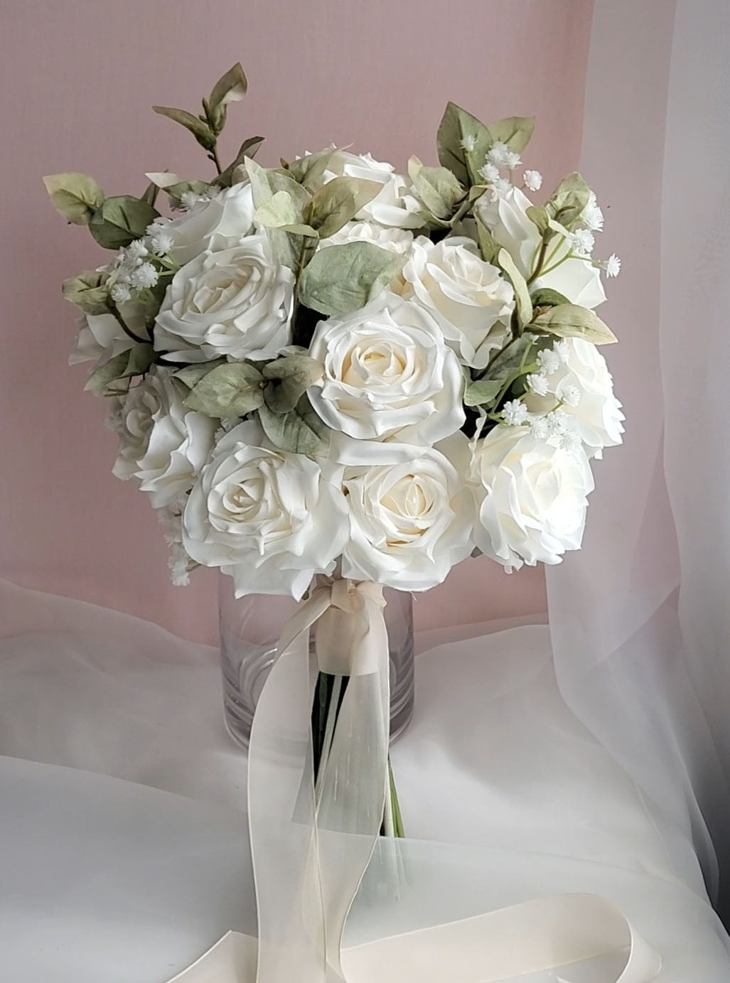 Rose Bouquet 30cmW x 40cmH