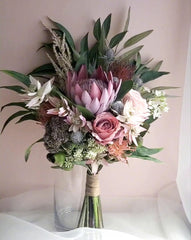 Native King Protea Bouquet/Arrangement