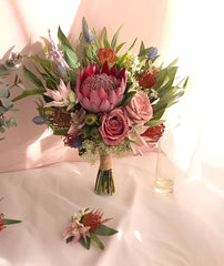 Native King Protea Bouquet/Arrangement